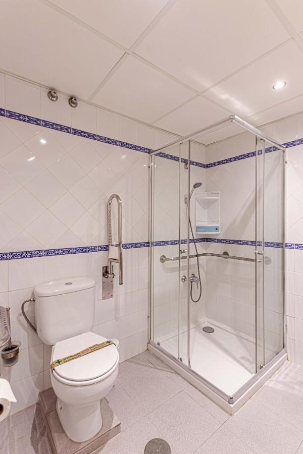 797 Holiday Rentals- Precioso Piso Con Vistas Al Jardin En Benalbeach Benalmadena Exterior photo